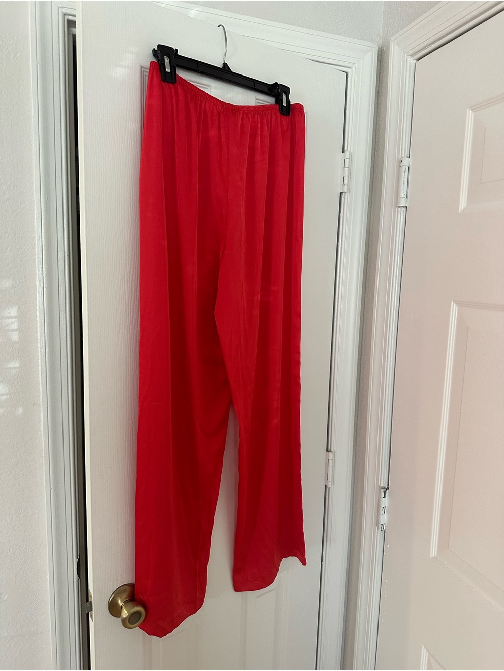 NWT Gianni Bini red wide leg pants, Small